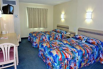 Motel 6 Orlando, FL - International Dr